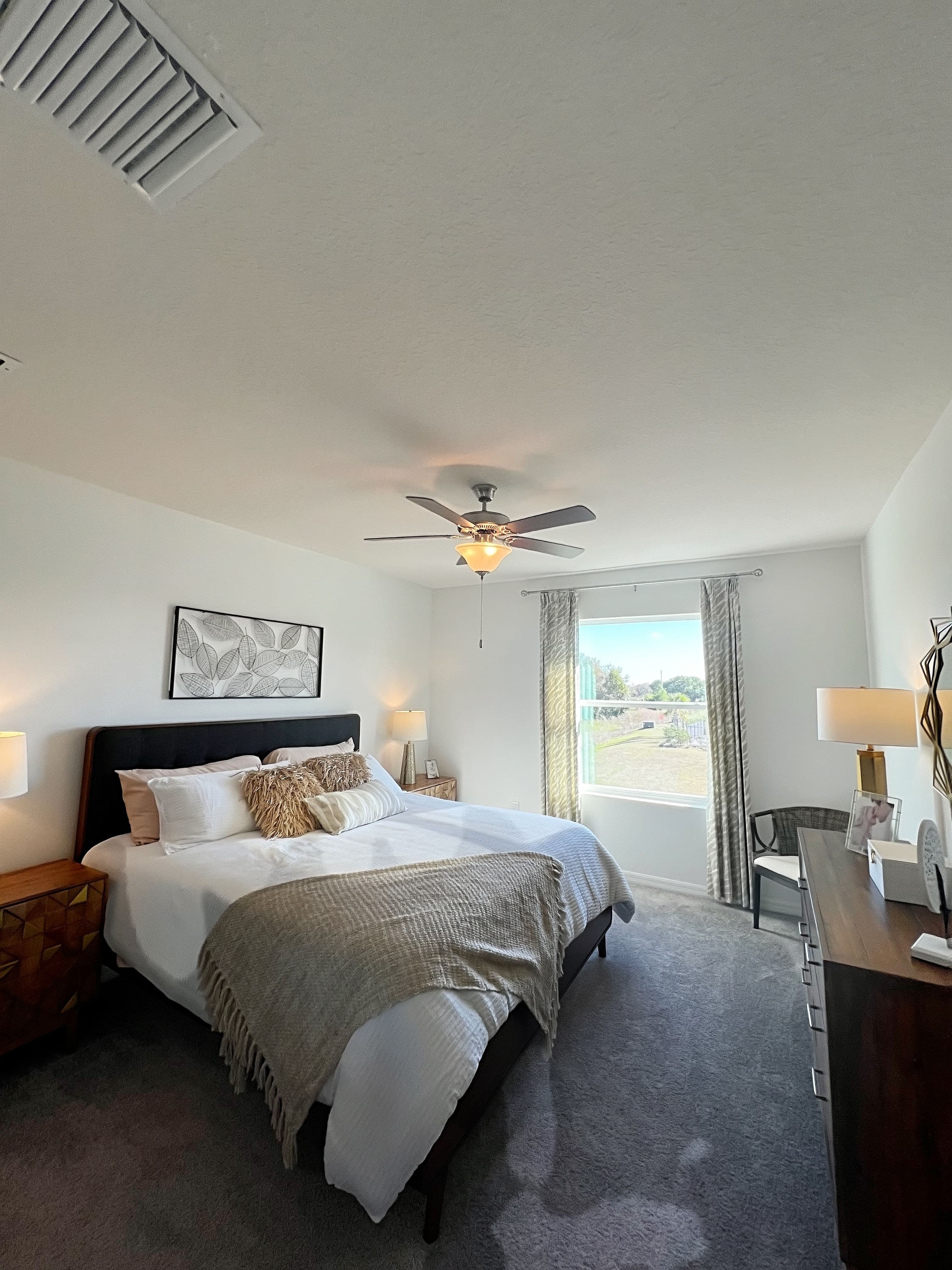 Serene bedroom design